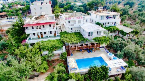Hostal Zeybek 1 Pension