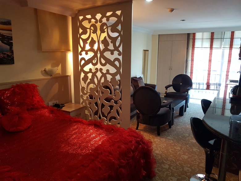 Berrak Su Hotel