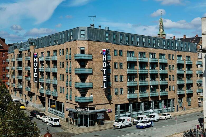 Hotel Cabinn City