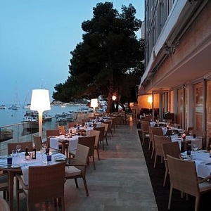 Hotel Adriana