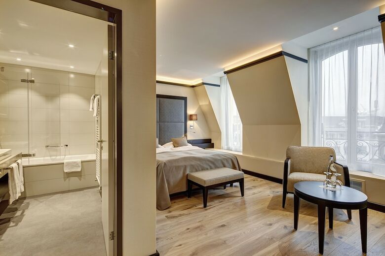 Hotel Monopol