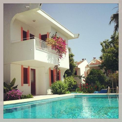 Hotel Flower Villa Apart