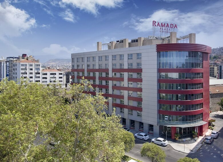 Hotel Ramada Plaza Izmir