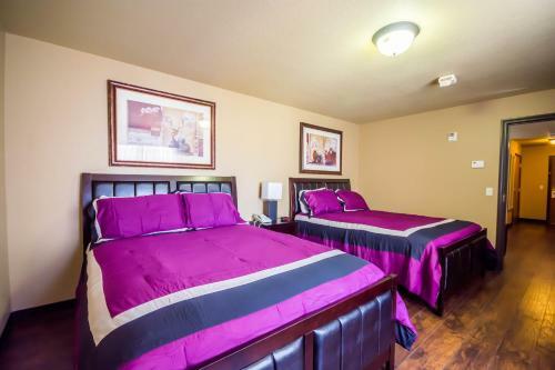 Lexington Hotel And Suites
