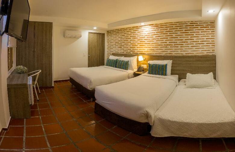 Hotel Los Patios Hostel