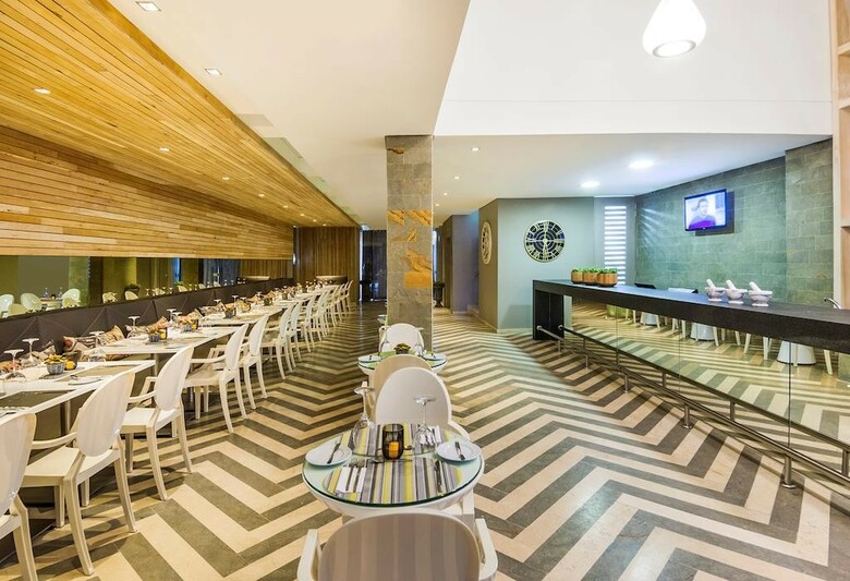 Oz Hotel