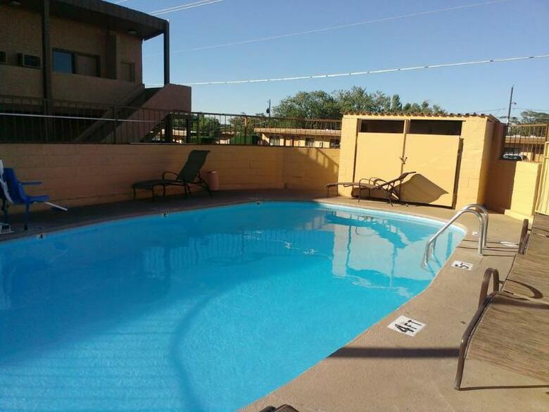 Motel Knights Inn Lake Powell