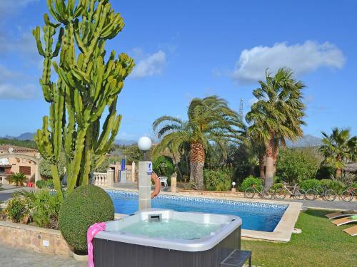 Holiday Home Ca Na Guerrera
