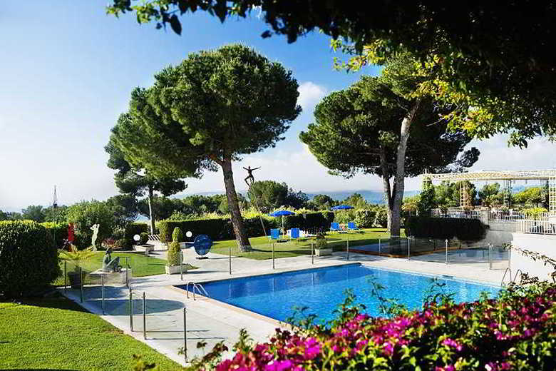 Hotel Le Mas D'artigny & Spa