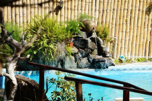 Hostal Rochabus