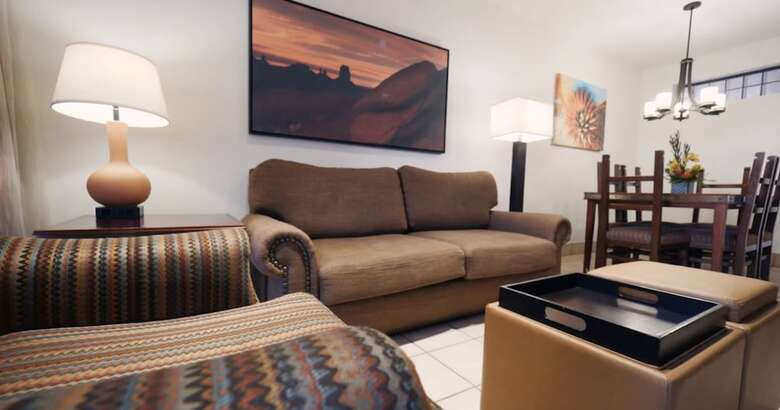 Hotel Los Abrigados Resort And Spa