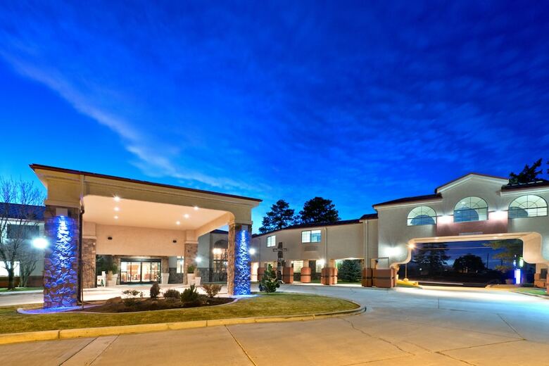 Hotel Holiday Inn Express Show Low