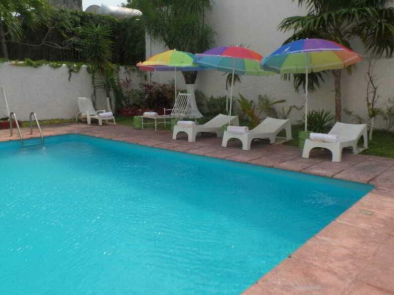 Hotel Ikaro Suites Cancun