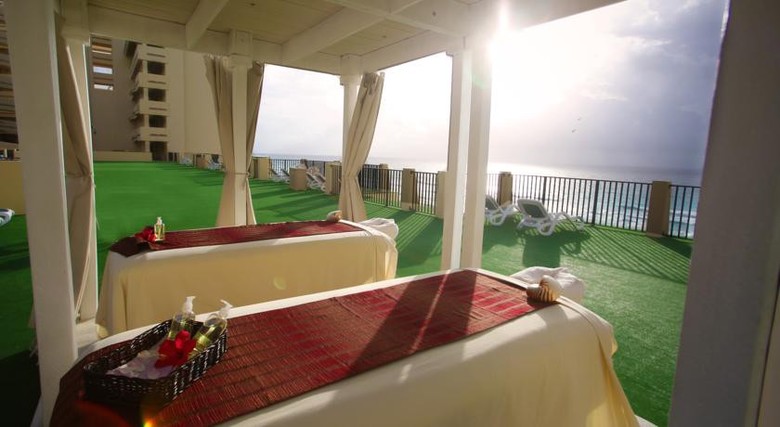 Hotel The Royal Caribbean