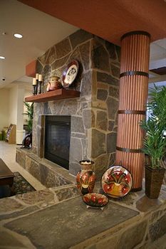 Hotel Garden Place Suites