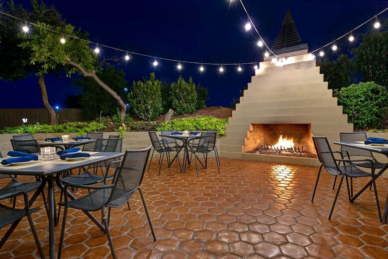 Hotel Doubletree By Hilton Phoenix- Tempe