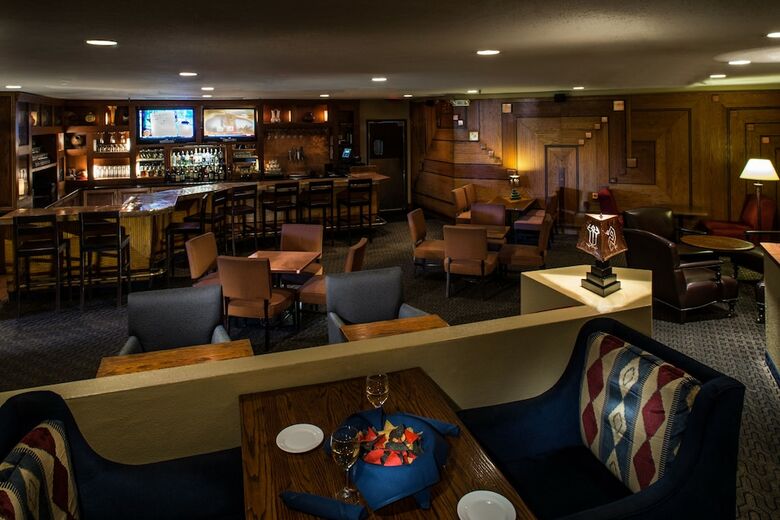 Hotel Doubletree By Hilton Phoenix- Tempe