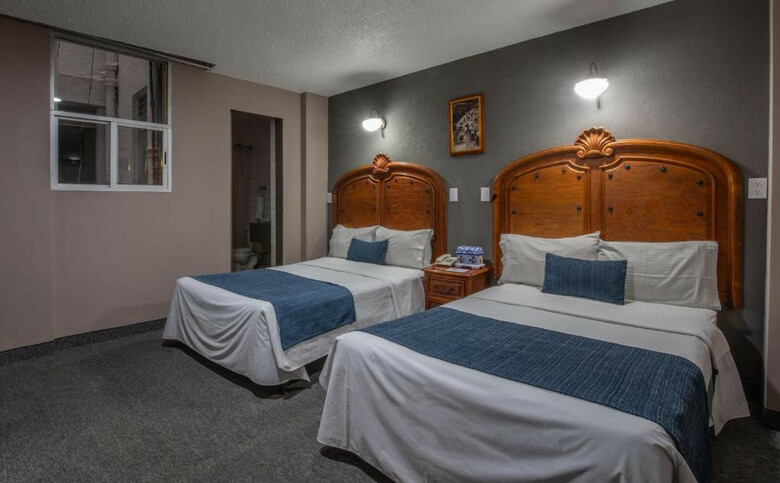 Hotel Canada