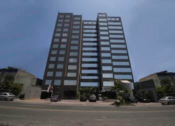 Aparthotel Los Tallanes Hotel & Suites