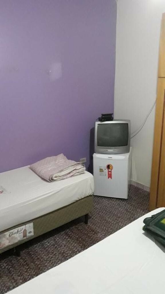 Hostal Pousada West