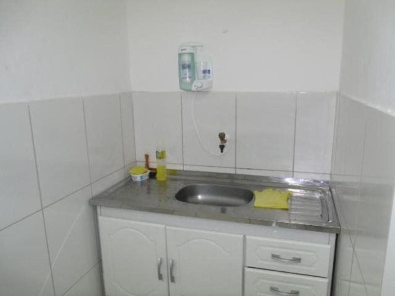 Hostal Pousada West
