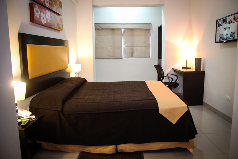 Hotel Intiotel