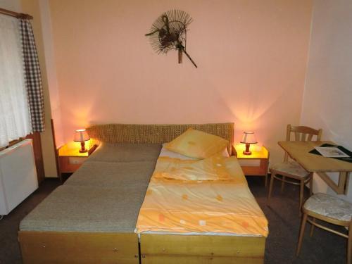 Hostal Pension Hela