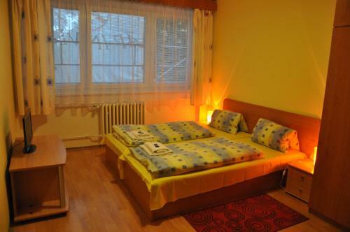Hotel Kom�rov