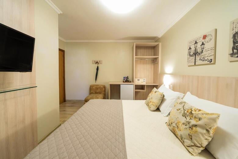 Vila Suzana Parque Hotel