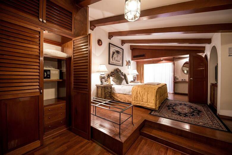 Hotel La Mansion Del Sol
