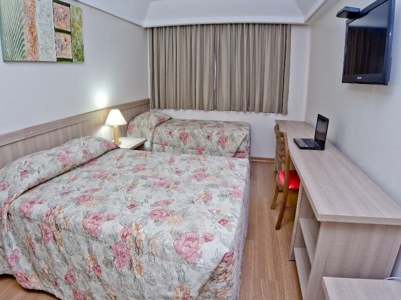 Hotel Golden Park Curitiba