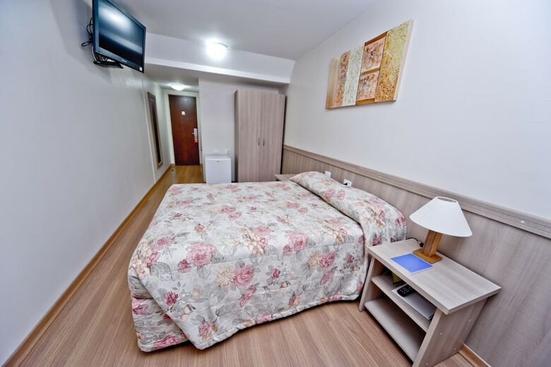 Hotel Golden Park Curitiba
