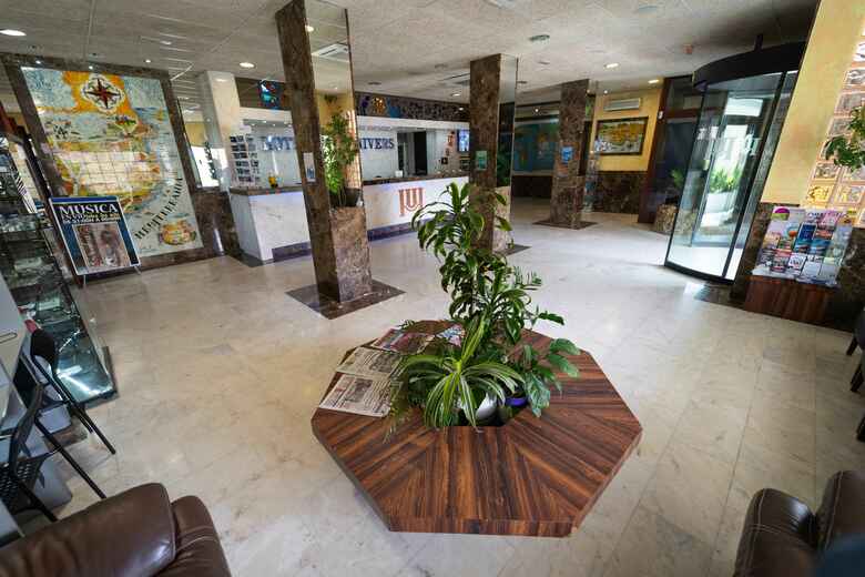 Hotel Univers