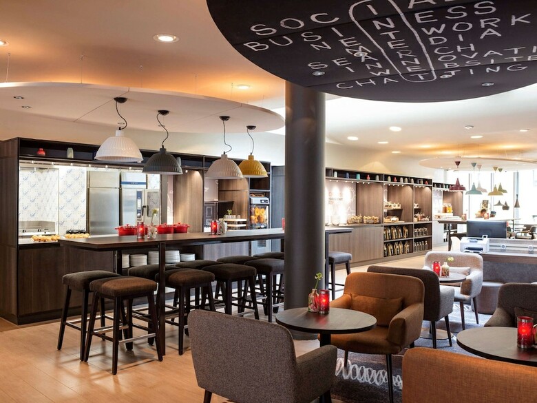 Hotel Ibis Amsterdam City Stopera