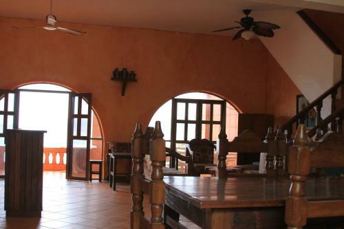 Casa Del Mar
