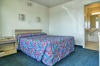 Motel 6 Conway