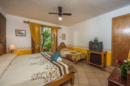 Hostal Hotel Casa Poma Rosa