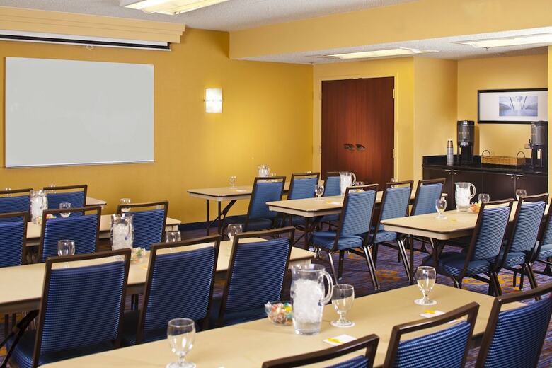 Hotel Courtyard By Marriott Little Rock West