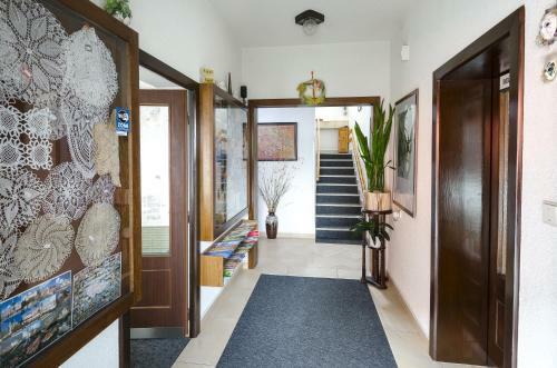 Hostal Penzion Globus