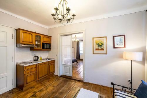 Hostal Penzion Thalleruv Dum