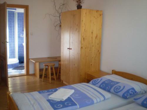 Hostal Pension Maate