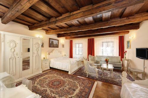 Hostal Pension Hotel Belarie