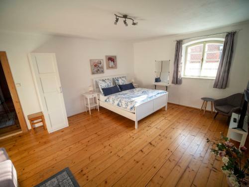 Hostal Penzion D?m U Barv�?e