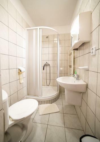 Hostal Pension Jana