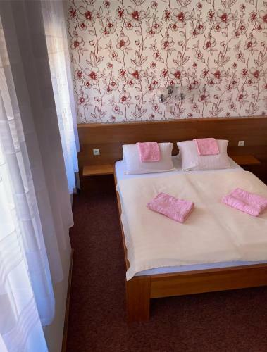 Hostal Pension Falko