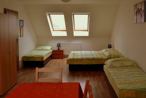Hostal Ubytov�n� U Z�boj?