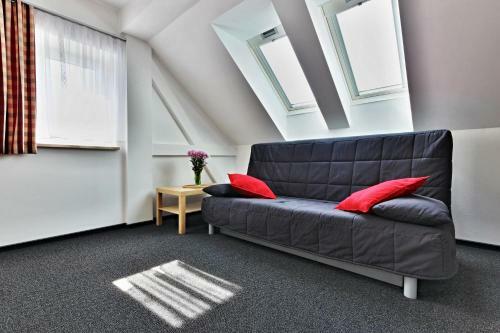 Apartamentos Pension ?esk�