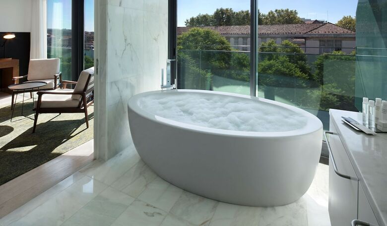 Hotel Double Tree Hilton Fontana