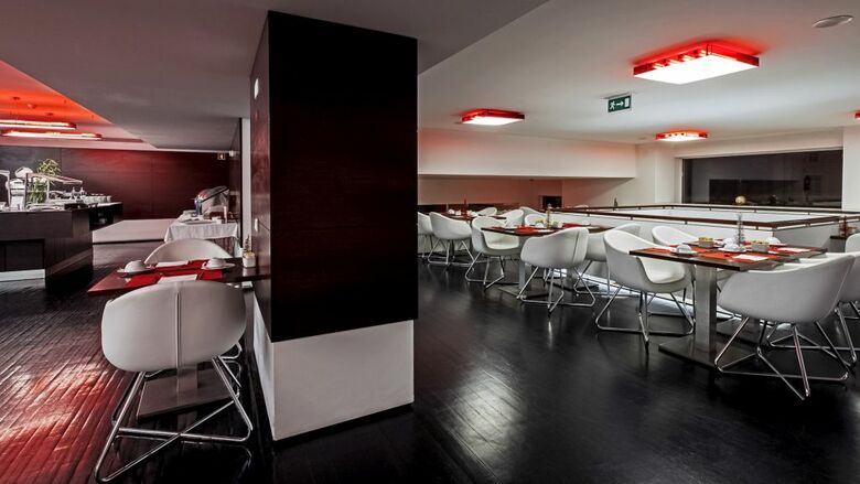 Hotel Jeronimos 8