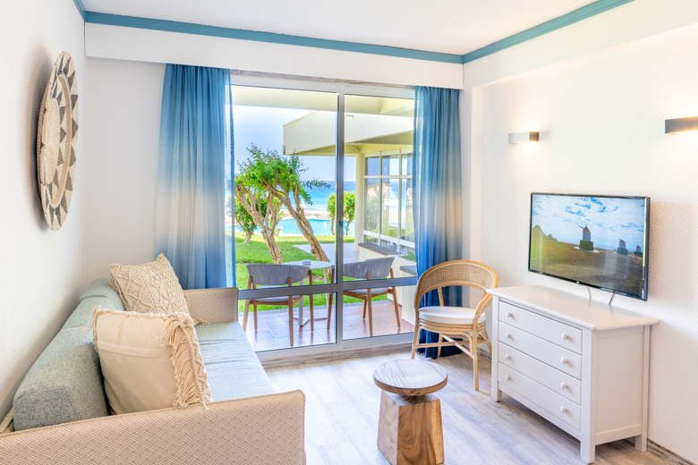 Aparthotel Vila Baleira Suites
